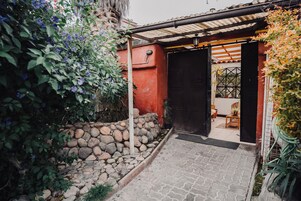 Fachada de la propiedad