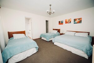 Quadruple Room | Free WiFi