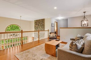 TV, fireplace, DVD player