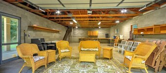 Fir Street Retreat - Webster