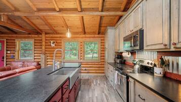 Microwave, oven, stovetop, dishwasher