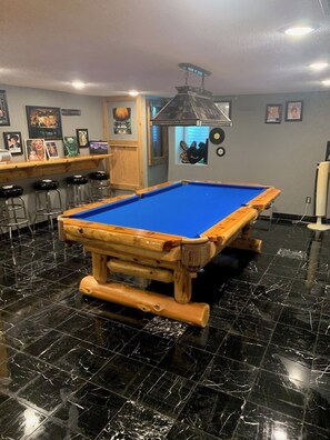 Spielezimmer