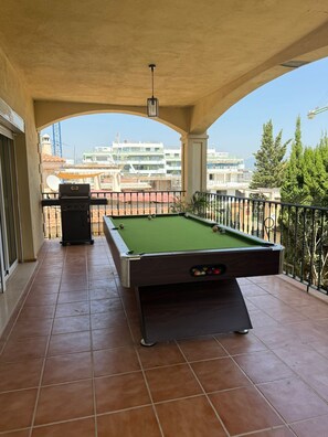 Terrace/patio
