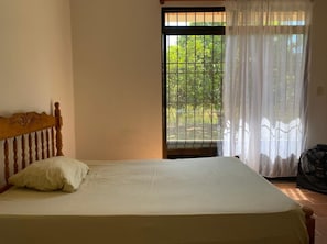 2 bedrooms, Internet, bed sheets