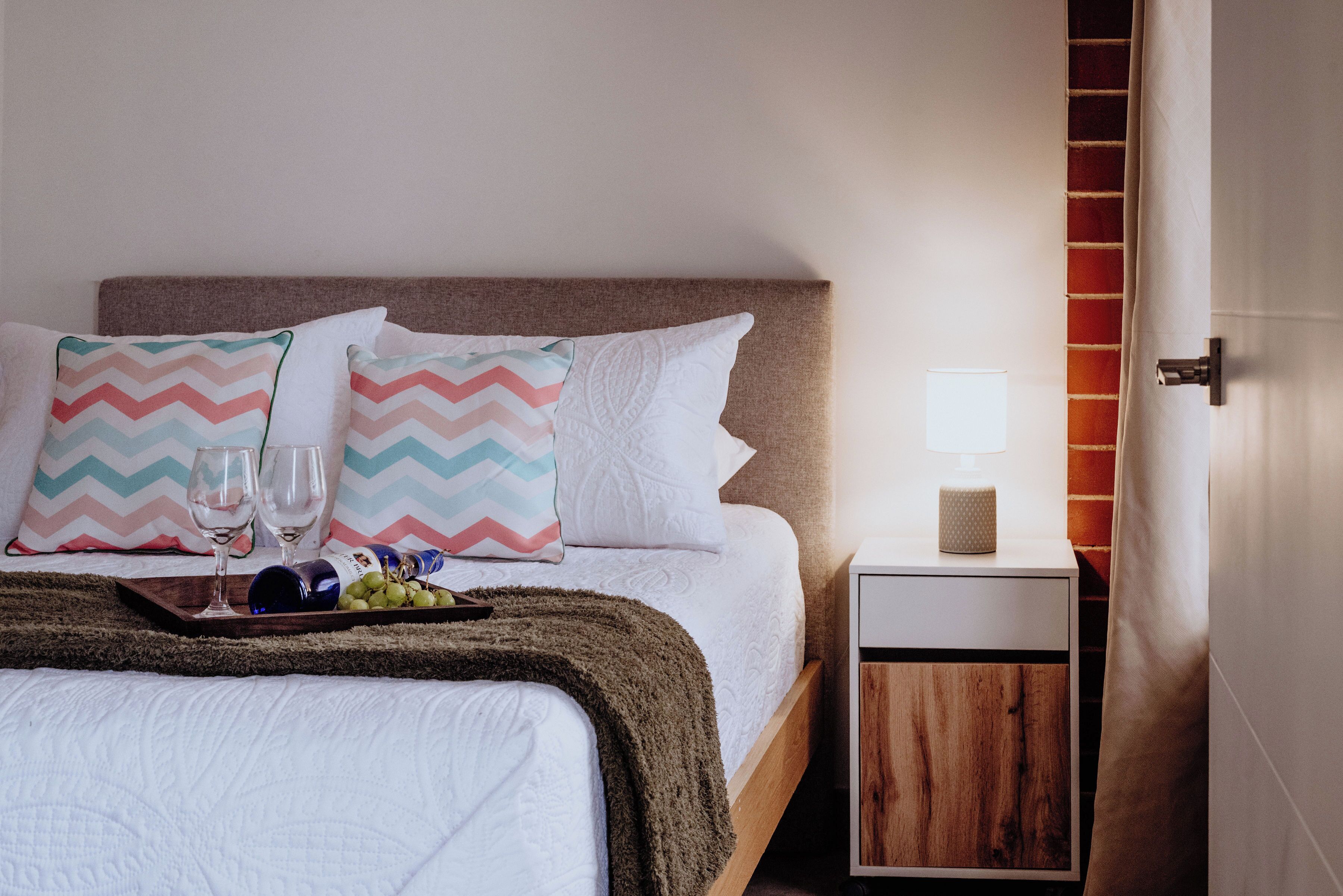 2 makuuhuonetta, silitysrauta/-lauta, ilmainen Wi-Fi, vuodevaatteet