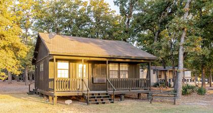Captain's Cabins - A cozy cabin with a lakefront view!