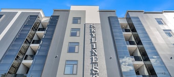 Chic 2-bedroom luxury apartment near NYC and American Dream Mall