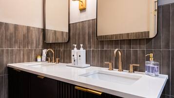 Shower, eco-friendly toiletries, hair dryer, towels