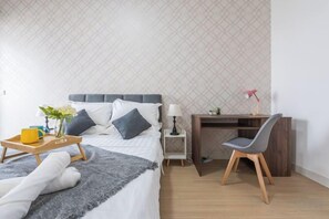 Unclassified image, 2 of 30, button - Cozy Oasis near Ikea TRX Mall King Size Bed 100mb (Kuala Lumpur)