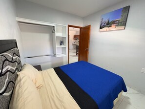 Tabla de planchar con plancha y wifi gratis 