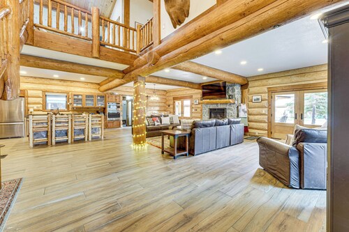 Cabin 3/4 Mi to Red River Ski & Summer Area