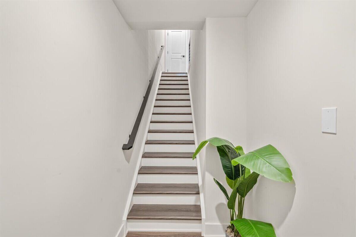 Townhome | Living area