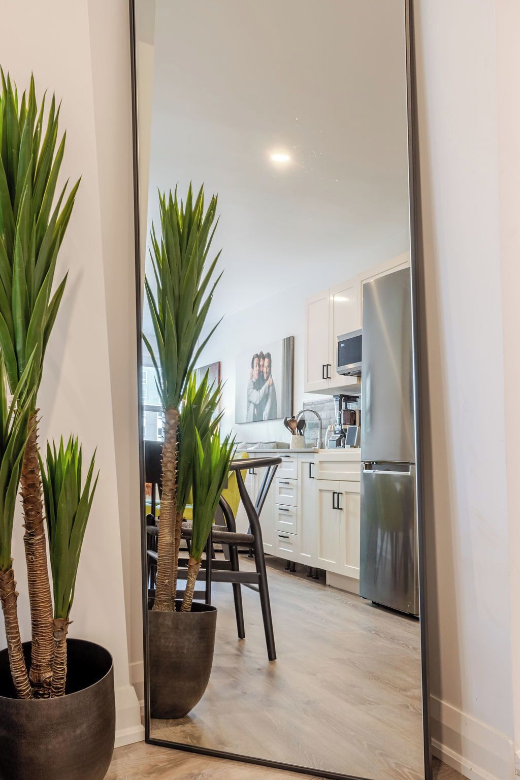 豪華公寓, 多張床 | 迷你吧、熨斗/熨衫板、免費 Wi-Fi、床單