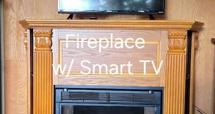 Pastries & Pillows: Private Self Check-In Suite