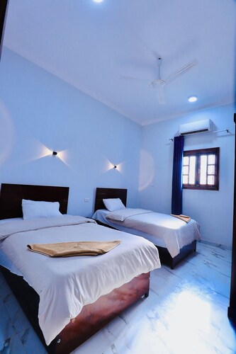 theban hills hotel luxor