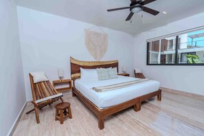 2 bedrooms, iron/ironing board, internet, bed sheets