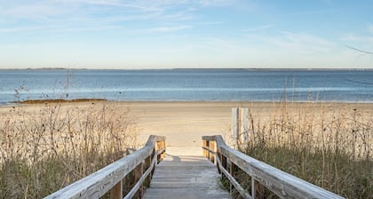 Beach Racquet B by Tybee Vacation Rentals