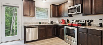 King 3BR Townhouse Mins to Cary NC State