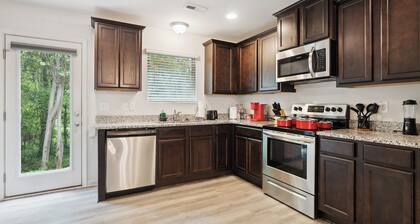 King 3BR Townhouse Mins to Cary NC State