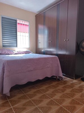 Ferros/tábuas de passar roupa, roupa de cama