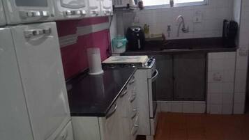 Micro-ondas, fogão, cooktop