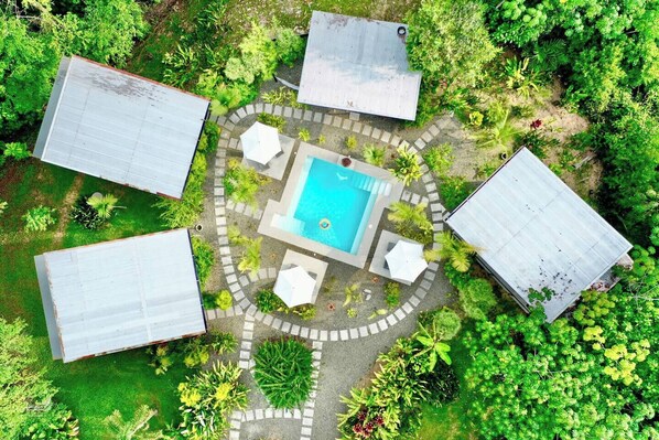 Piscine extérieure