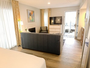 Iron/ironing board, free WiFi, bed sheets, wheelchair access