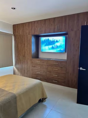 3 bedrooms, iron/ironing board, WiFi, bed sheets - CEIBA WOMAN'S HOUSE - 3 BEDROOMS, INDOOR POOL, WE INVOICE (Villahermosa)