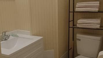 Dusche, Handtücher, Seife, Toilettenpapier