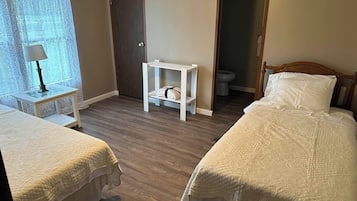 4 camere, Wi-Fi gratuito, lenzuola