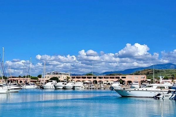 Marina