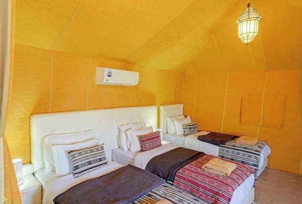 1 habitación, internet y ropa de cama