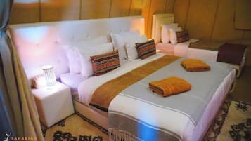 1 bedroom, internet, bed sheets