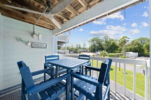Condo, Multiple Beds (Bayview 59) | Outdoor dining