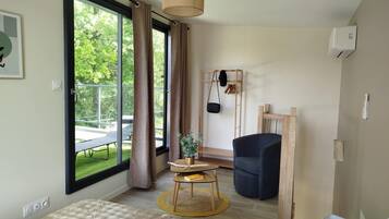 1 室のベッドルーム、WiFi、ベッドシーツ