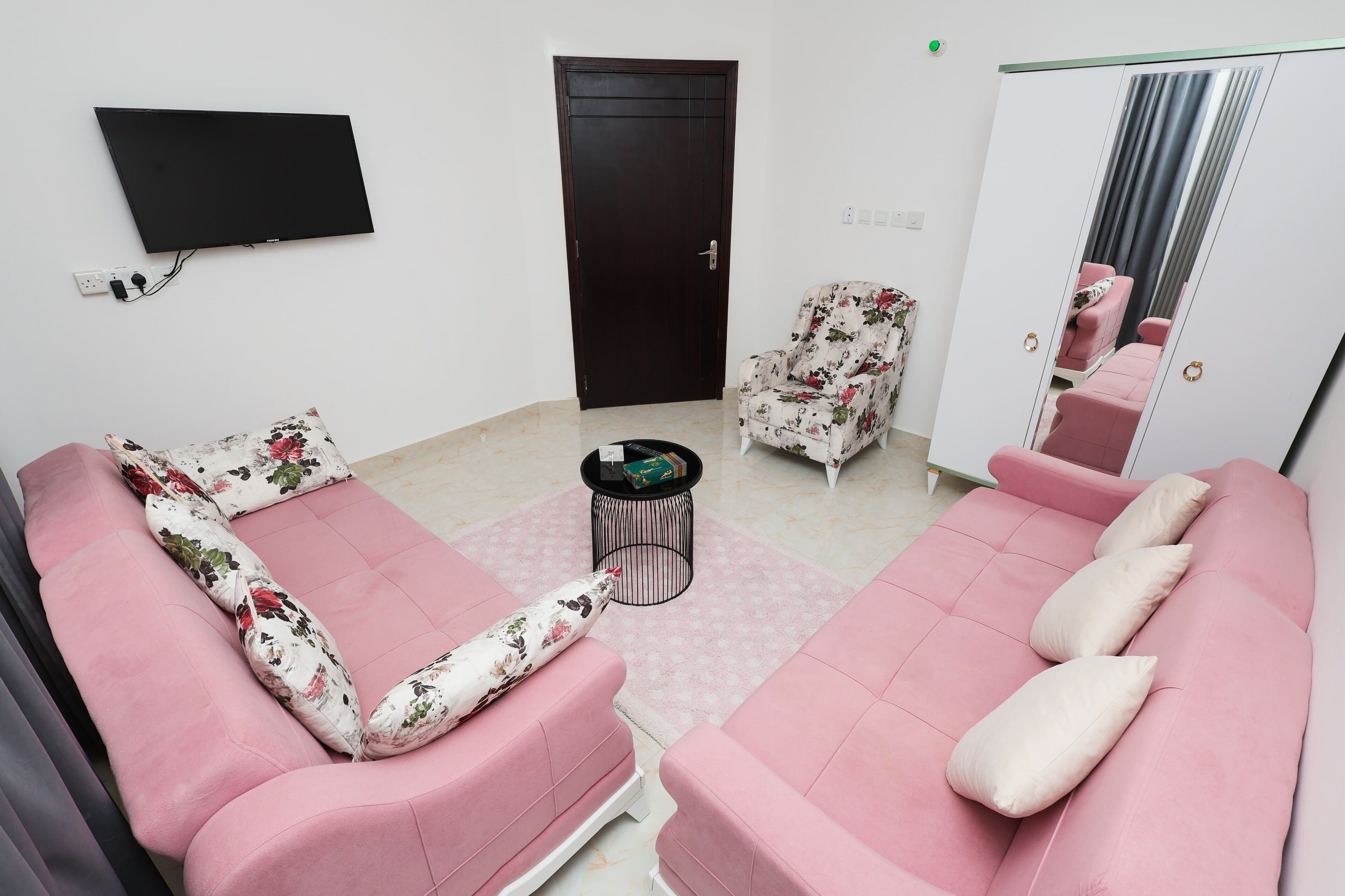 Studio Keluarga | Area keluarga | TV layar datar