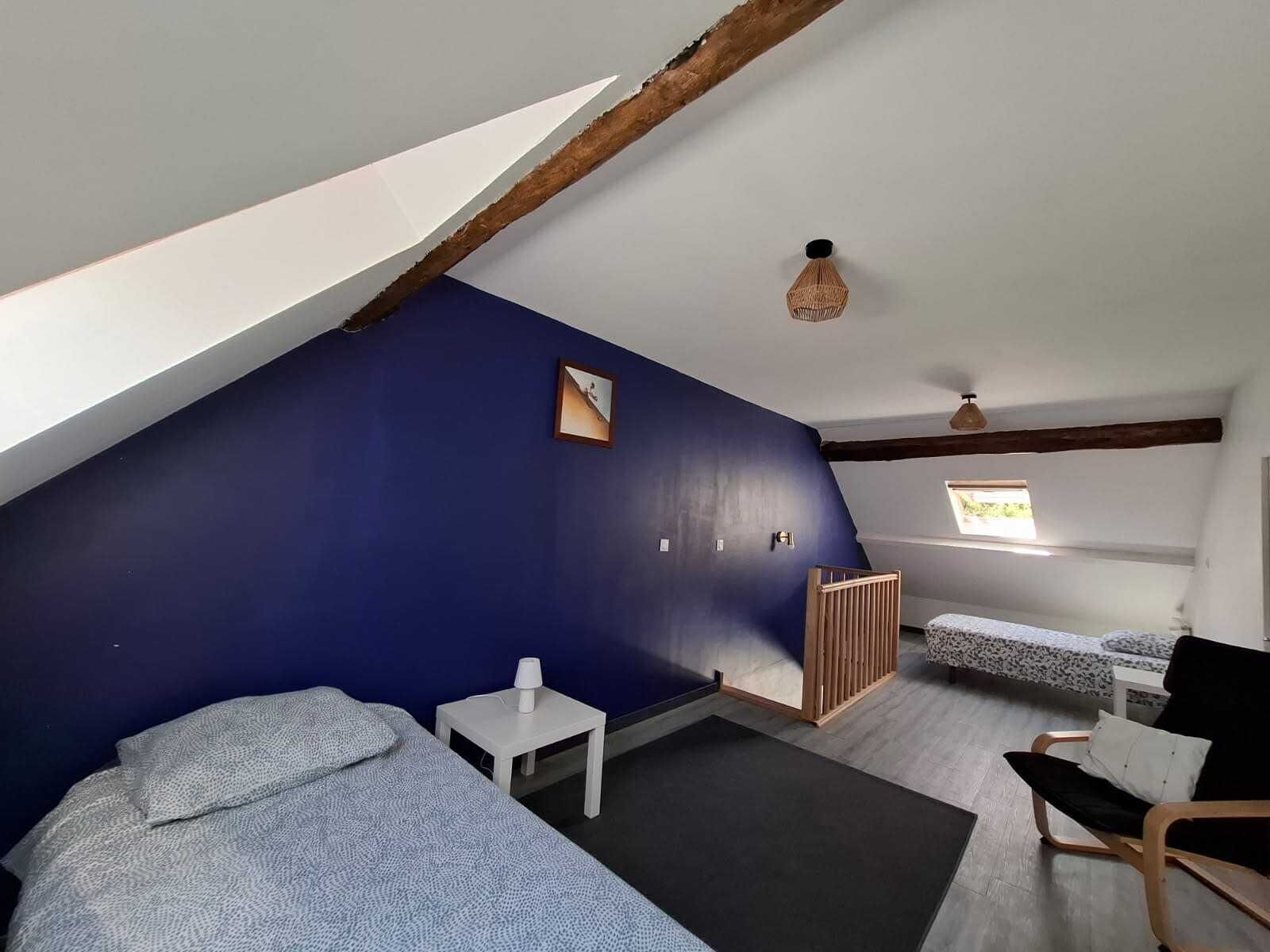3 slaapkamers, een strijkplank/strijkijzer, reisbedje, wifi