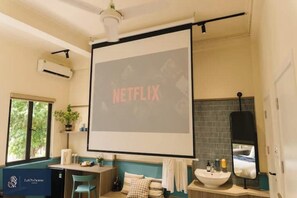 3 chambres, fer et planche Ă repasser, accĂšs Internet, draps fournis