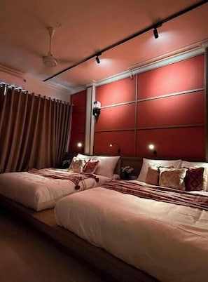 1 bedroom, iron/ironing board, Internet, bed sheets