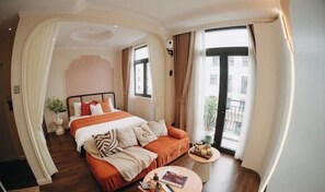 1 chambre, fer et planche à repasser, accès Internet, draps fournis