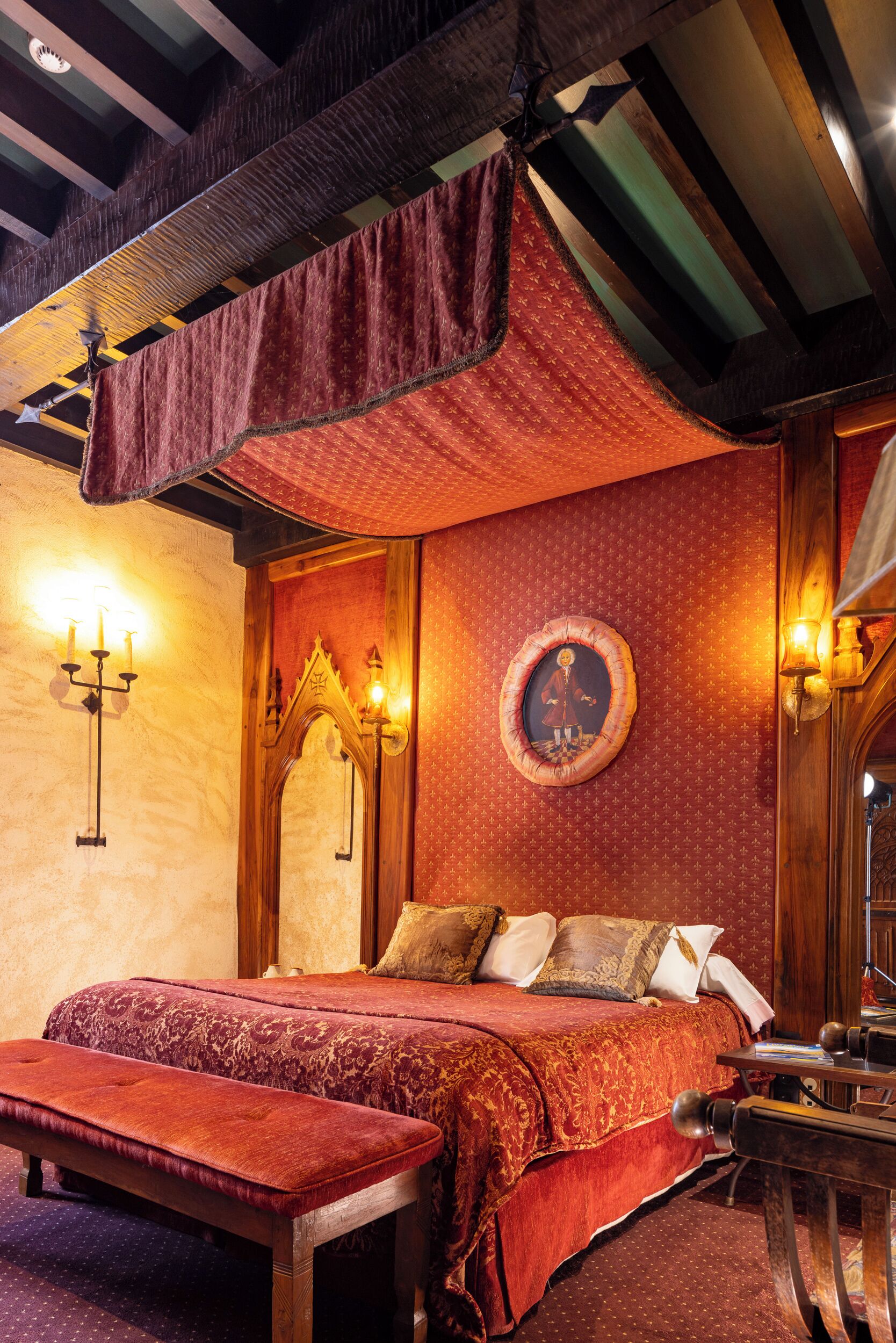 Ropa de cama de alta calidad y minibar 