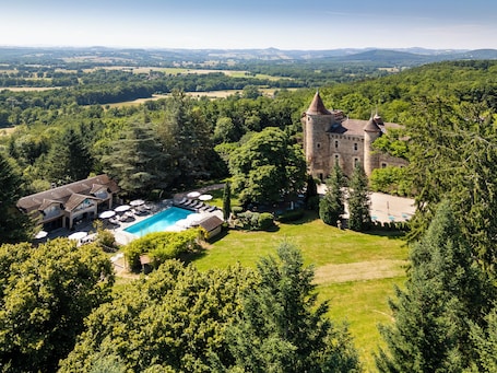 Aerial view. Château de Codignat