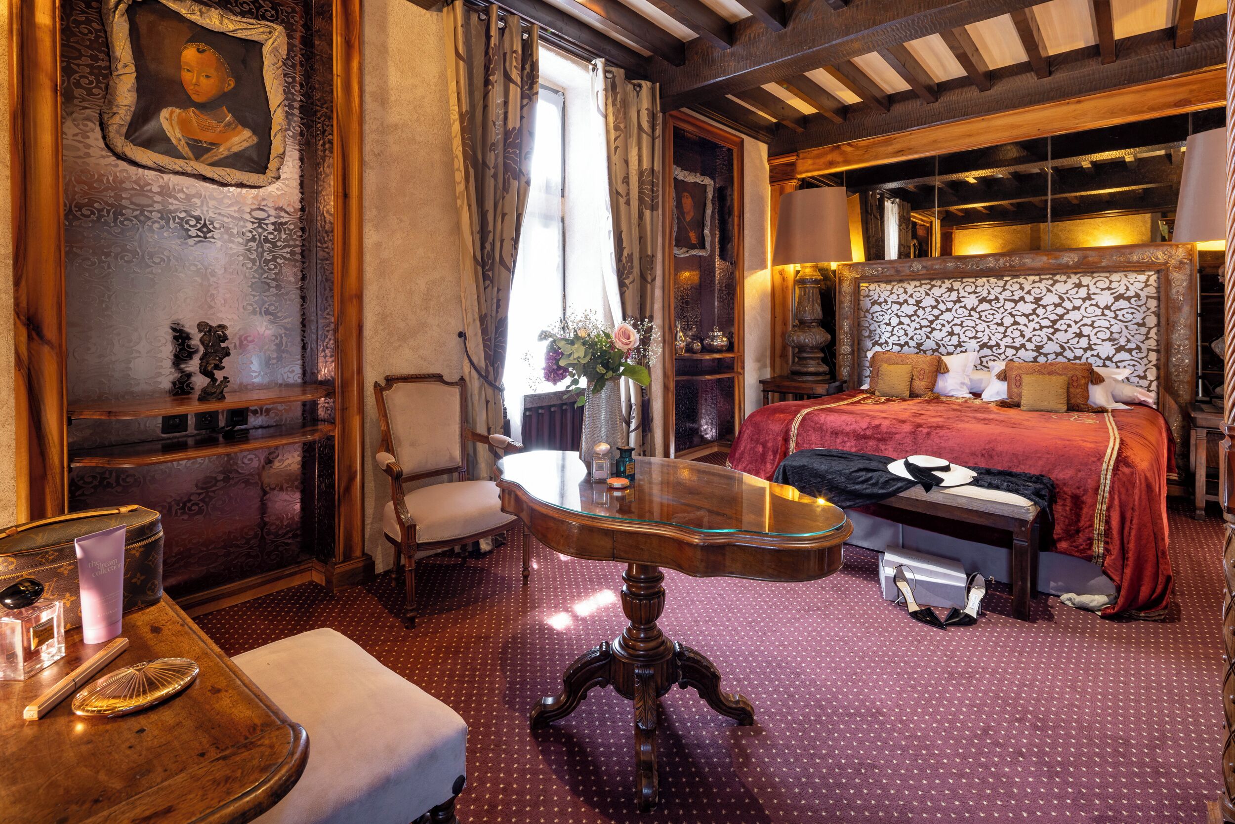 Ropa de cama de alta calidad y minibar 