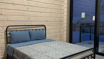 2 bedrooms, Internet, bed sheets