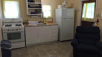 Fridge, stovetop, cookware/dishes/utensils