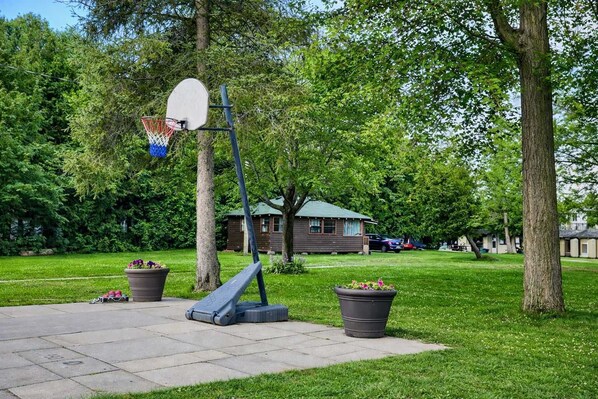 Enceinte de lâhĂ©bergement