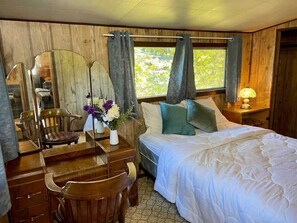 3 habitaciones y ropa de cama