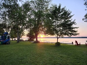 Property grounds - Balsam Lake - 3-Bedroom Cottage #4 (Kawartha Lakes)