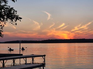 Unclassified image, 2 of 14, button