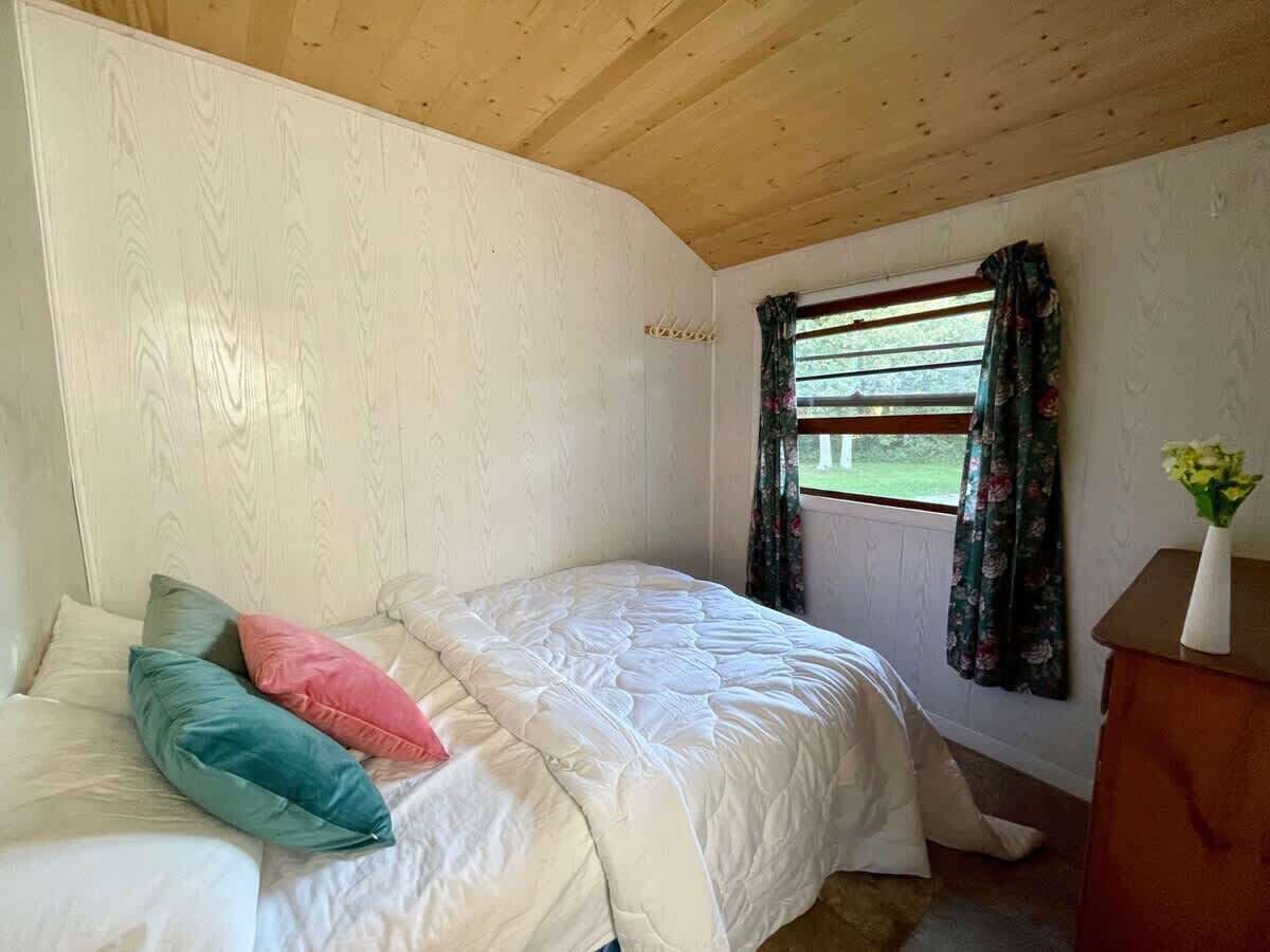 2 habitaciones y ropa de cama 